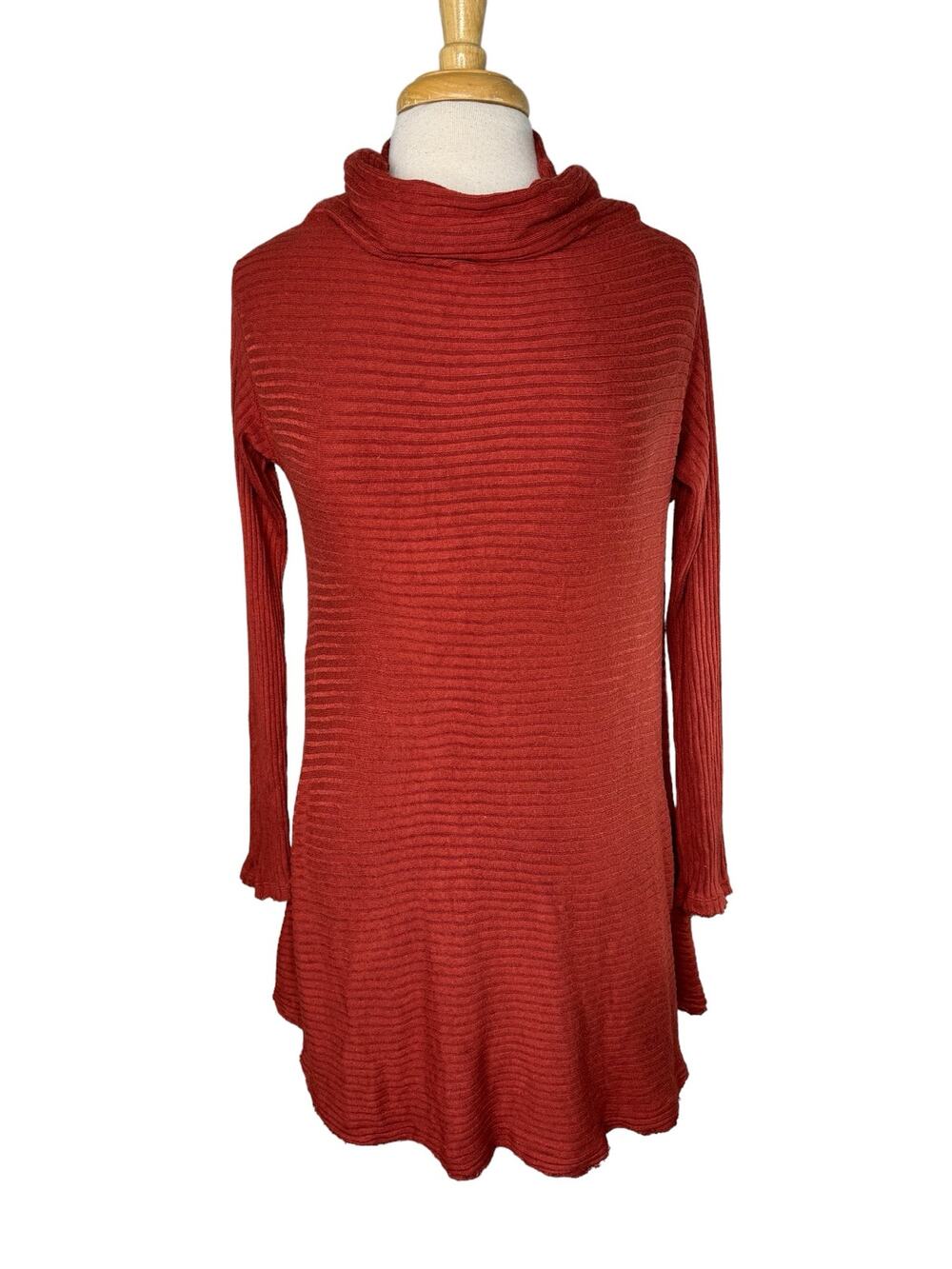 WE THE FREE People Lover Rib Rust Orange Split Back Mock Neck Top Size Small